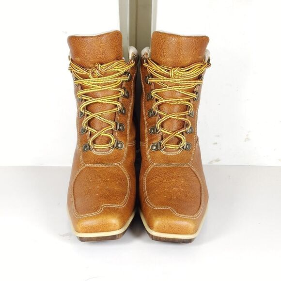 Timberland Women's US 7M Brown Leather Square Toe Lace-Up Wedge Ankle Booties - Picture 3 of 16